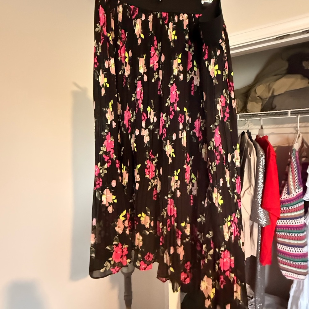 Floral Black Skirt